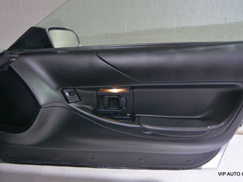 Used 1996 Chevrolet Corvette 2dr Coupe image 13