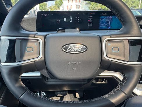 Used 2026 Ford Expedition Tremor AWD/4WD image 28