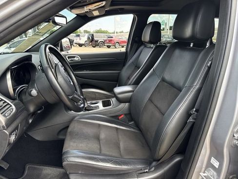 Used 2020 Jeep Grand Cherokee Altitude RWD image 25