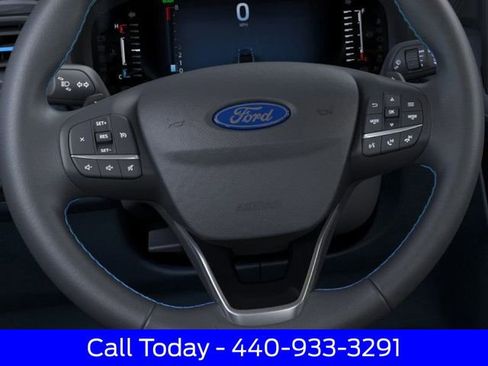 New 2026 Ford Maverick Lobo image 15