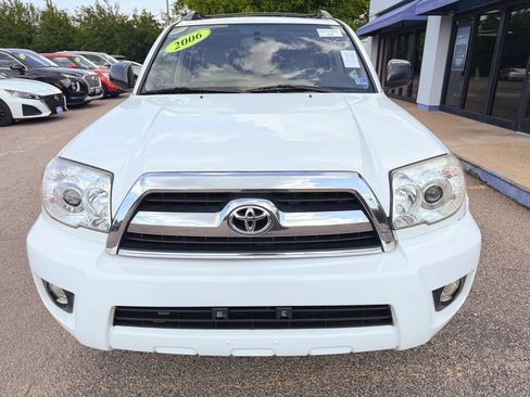 Used 2006 Toyota 4Runner SR5 RWD image 6