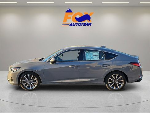 New 2026 Acura Integra Base image 2