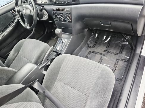 Used 2006 Toyota Corolla S image 11