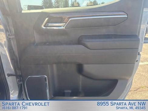 Used 2024 Chevrolet Silverado 1500 LT AWD/4WD image 27