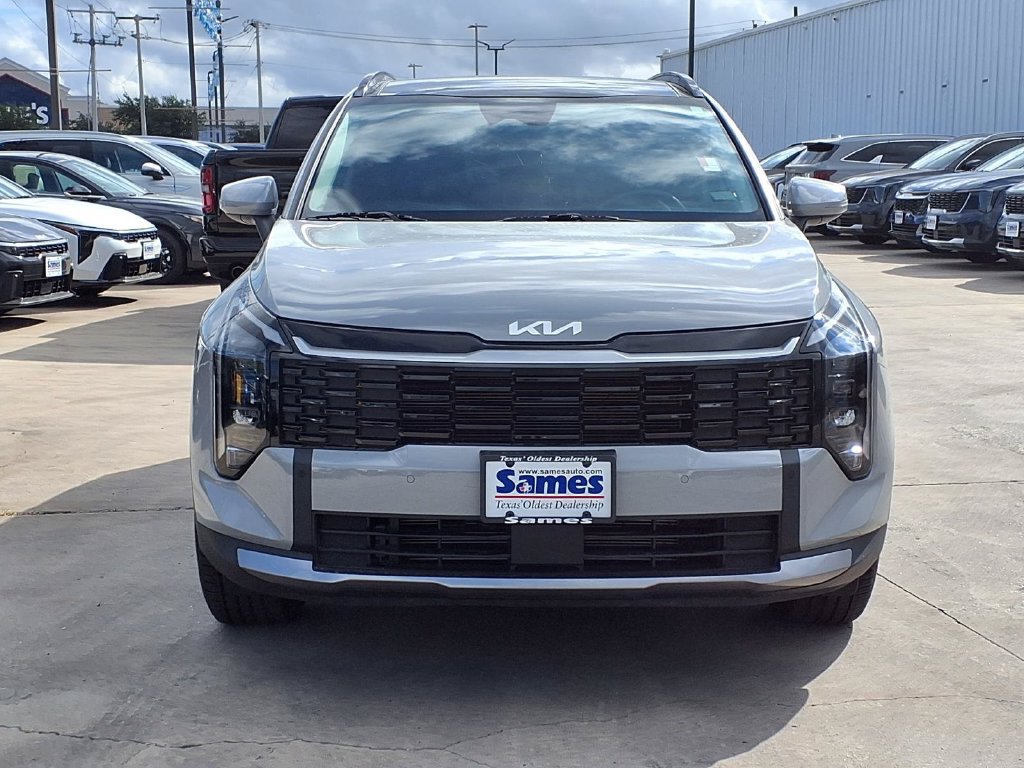 Certified 2026 Kia Sportage EX w/ EX Panorama Roof Package FWD image 3