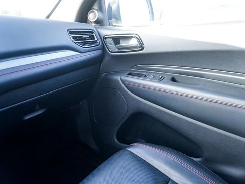 Used 2025 Dodge Durango R/T image 31