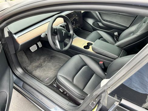 Used 2022 Tesla Model 3 Performance image 14