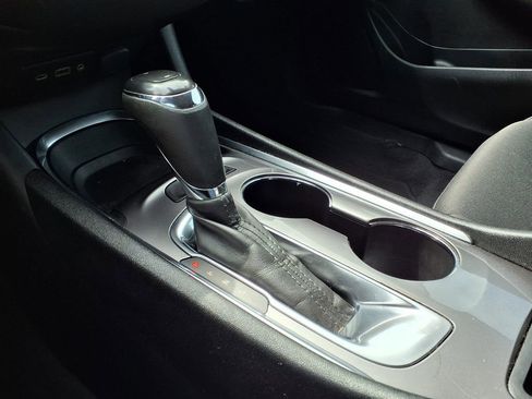 Used 2020 Chevrolet Malibu LT FWD image 20