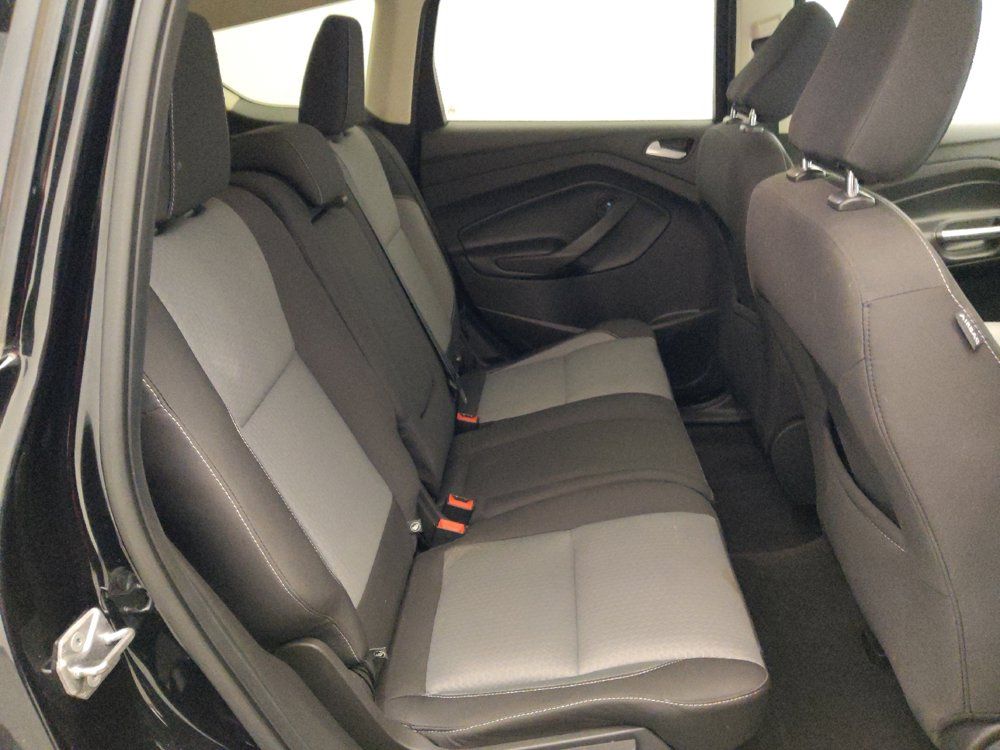 Used 2018 Ford Escape SE w/ Ford Safe & Smart Package AWD/4WD image 19