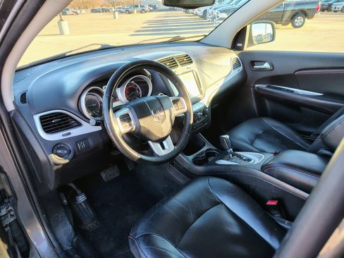 Used 2017 Dodge Journey GT w/ Driver Convenience Group image 24