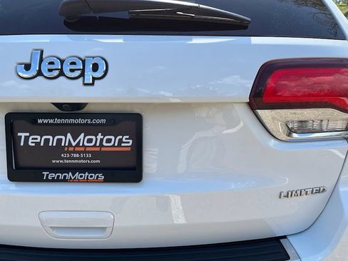 Used 2021 Jeep Grand Cherokee Limited w/ Luxury Group II AWD/4WD image 49
