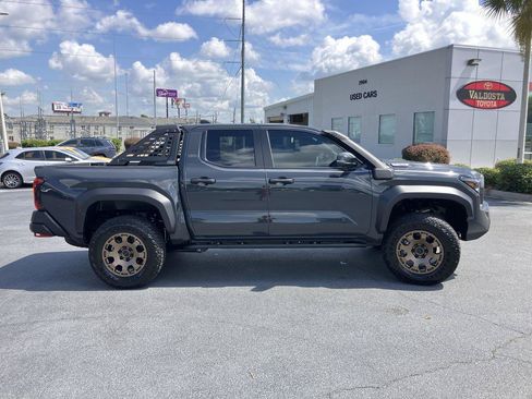 Certified 2026 Toyota Tacoma 4x4 Double Cab Hybrid image 6