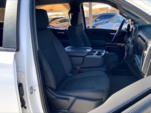 Used 2022 Chevrolet Silverado 1500 LT image 9