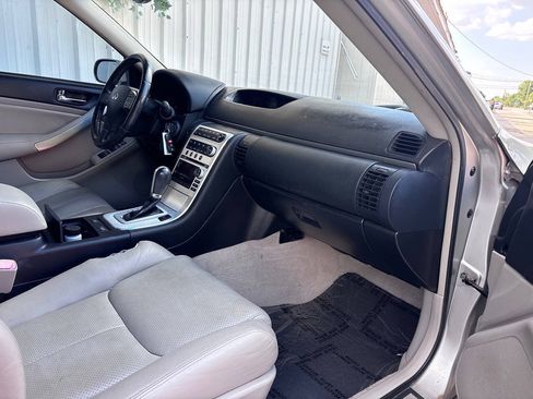 Used 2005 INFINITI G35 Sedan w/ (P02) Premium Pkg B RWD image 12