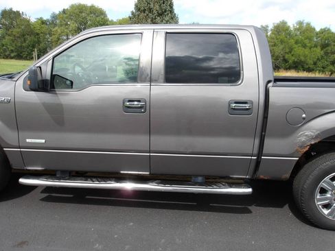 Used 2011 Ford F150 XLT w/ XLT Chrome Pkg RWD image 18