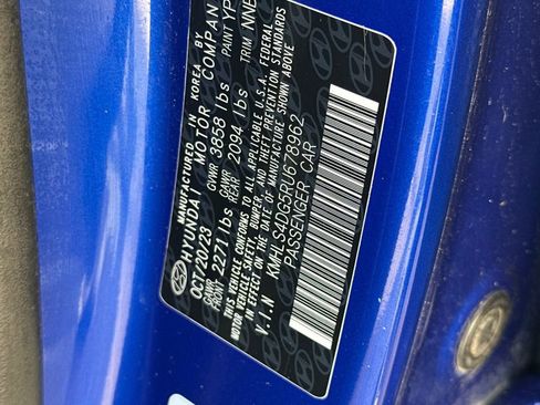 Used 2024 Hyundai Elantra SEL w/ Convenience Package image 29