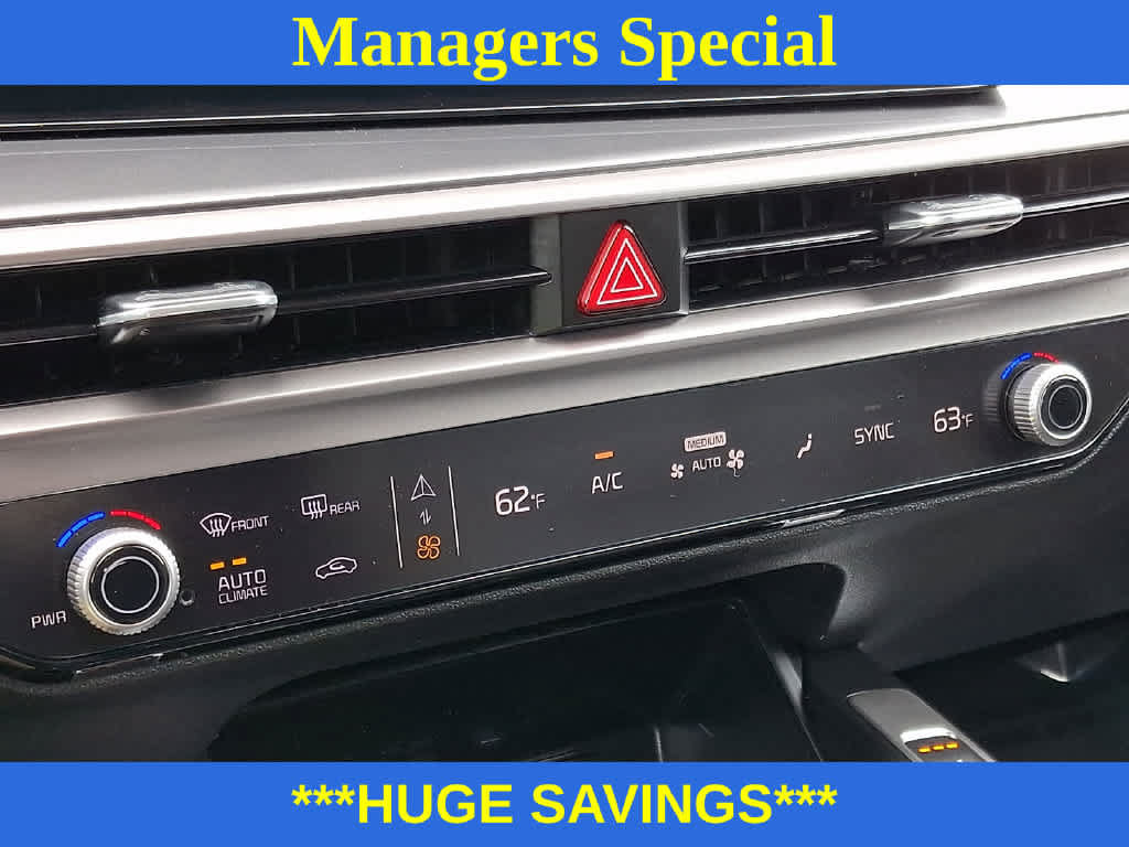 Used 2024 Kia Sorento S AWD/4WD image 15