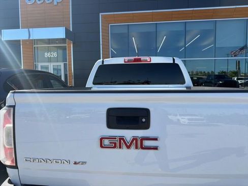 Used 2020 GMC Canyon 2WD Crew Cab w/ Convenience Package image 13