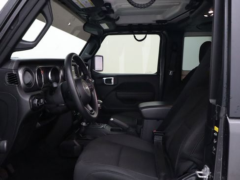 Used 2023 Jeep Wrangler Sport AWD/4WD image 25