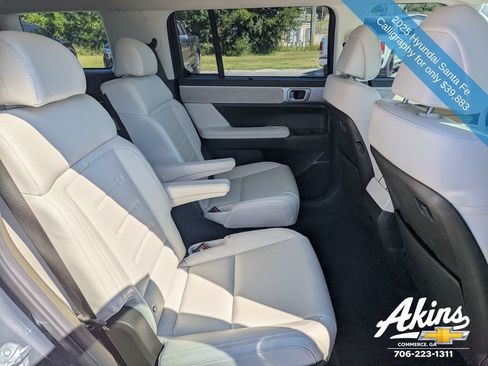 Used 2025 Hyundai Santa Fe Calligraphy AWD/4WD image 14