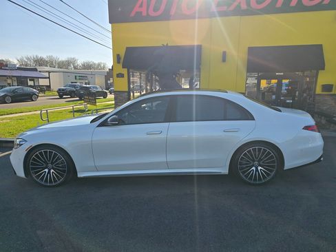 Used 2023 Mercedes-Benz S 580 4MATIC Sedan image 6