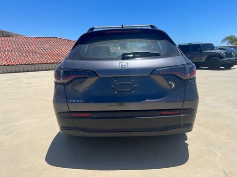Used 2025 Honda HR-V LX image 4