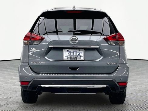 Used 2020 Nissan Rogue SV w/ Premium Package AWD/4WD image 4