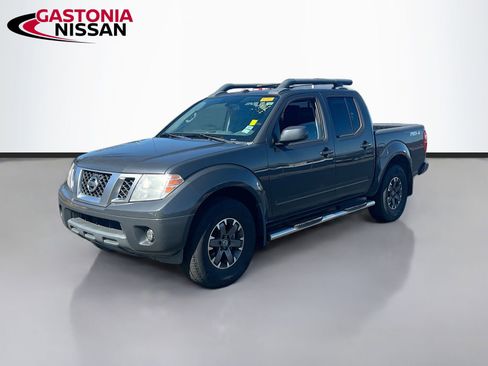 Used 2015 Nissan Frontier PRO-4X w/ Pro-4x Luxury Package image 3