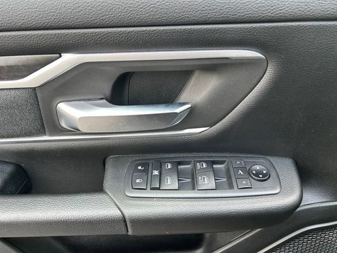 Used 2020 RAM 1500 Big Horn AWD/4WD image 17