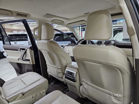 Used 2017 Lexus GX 460 Premium AWD/4WD image 23