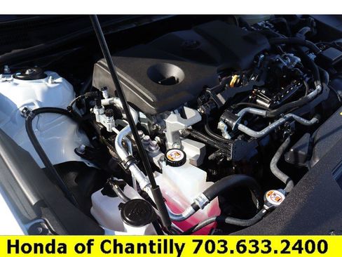 Used 2025 Toyota Camry XSE image 36