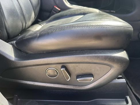 Used 2015 Lincoln MKC FWD w/ Equipment Group 101A Select image 12