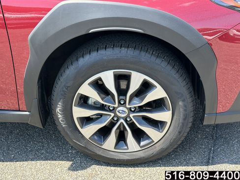 Used 2025 Subaru Outback Touring w/ Popular Package #2 AWD/4WD image 11