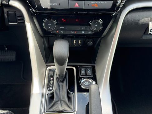 New 2025 Mitsubishi Eclipse Cross LE image 22