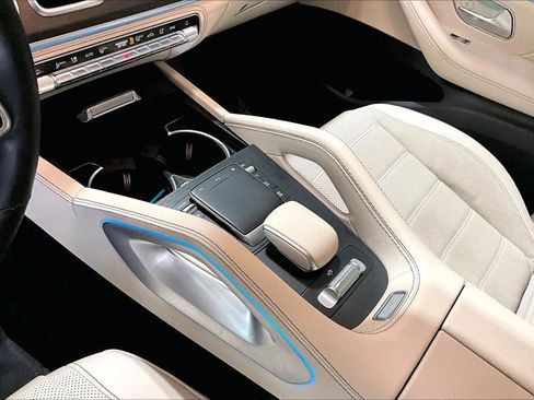 Certified 2022 Mercedes-Benz GLS 450 4MATIC image 17