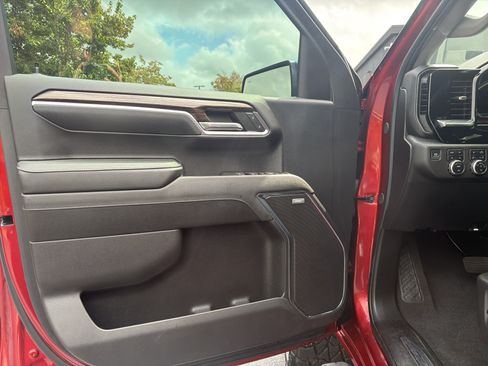Used 2024 GMC Sierra 1500 Elevation w/ Elevation Premium Package AWD/4WD image 25