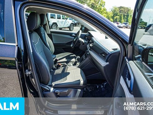 Used 2024 Volkswagen Taos SE FWD image 23