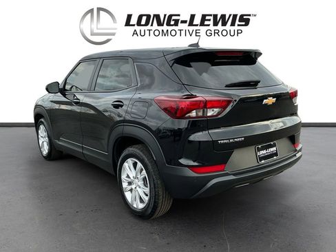 Used 2023 Chevrolet TrailBlazer LS image 4