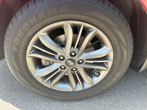 Used 2015 Hyundai Tucson SE image 8