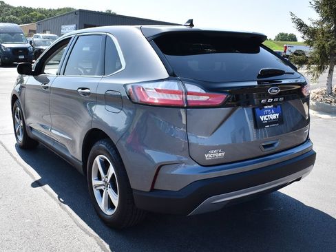 Used 2024 Ford Edge SEL w/ Convenience Package AWD/4WD image 3