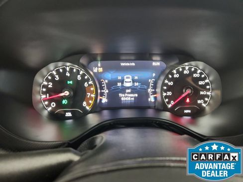 Used 2023 Jeep Compass Trailhawk AWD/4WD image 13