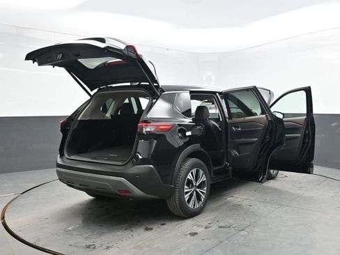 Used 2023 Nissan Rogue SV w/ SV Premium B Package AWD/4WD image 39