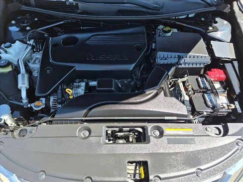 Used 2017 Nissan Altima 2.5 SV FWD image 20