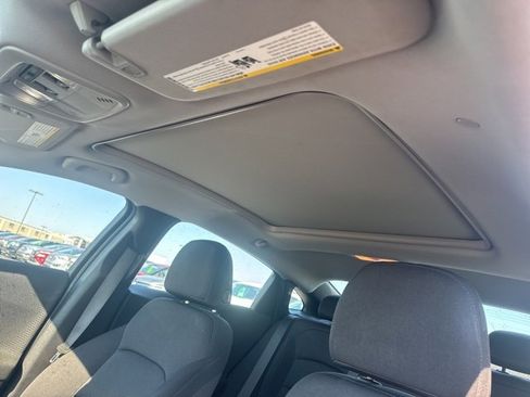 Used 2024 Chevrolet Malibu LT image 16