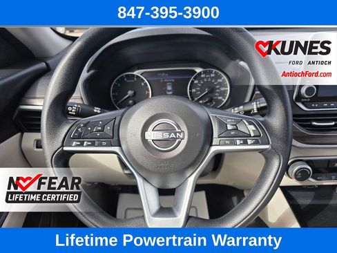 Used 2025 Nissan Altima 2.5 SV image 35