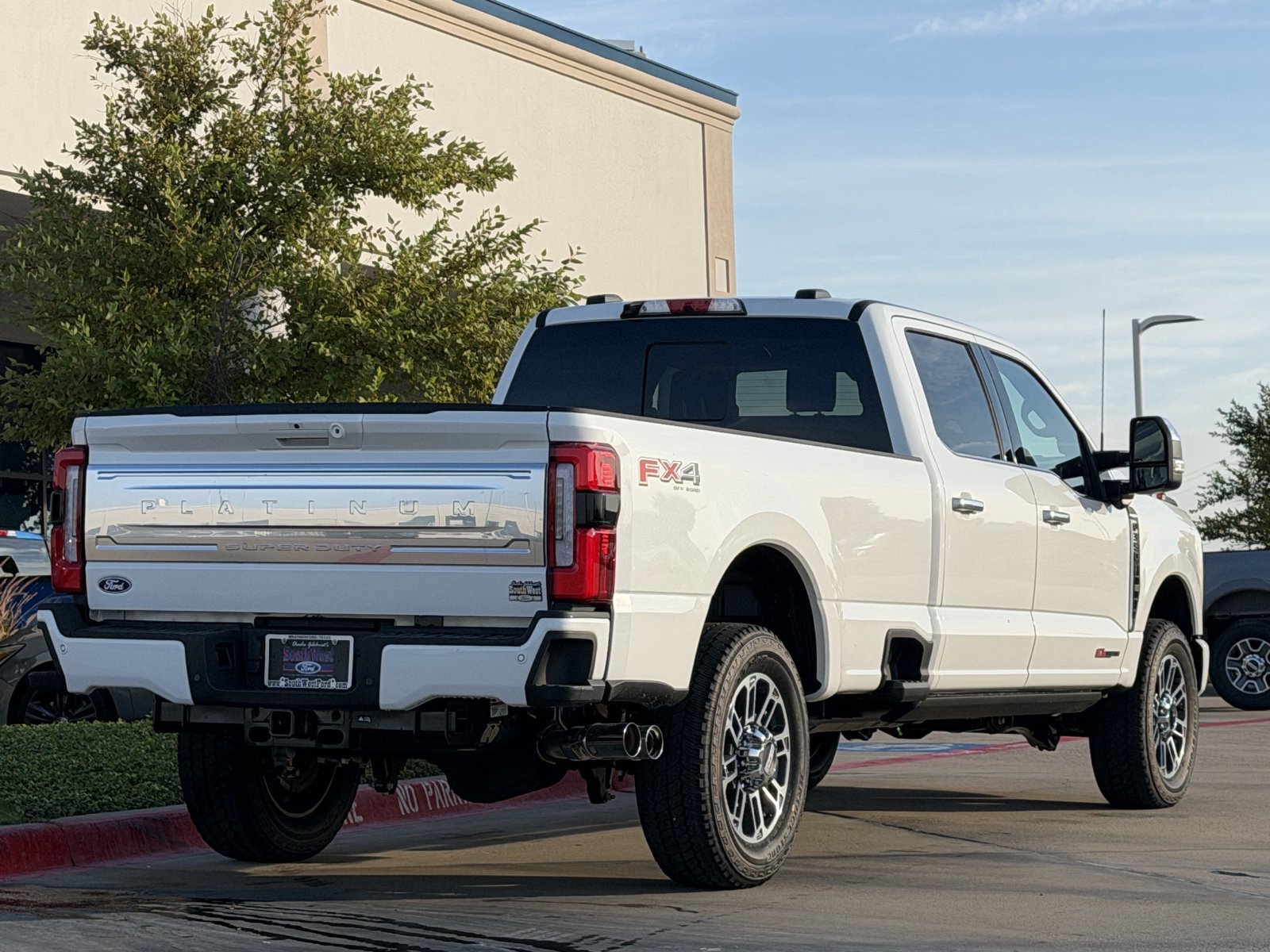 New 2027 Ford F350 Platinum w/ Platinum Plus Package AWD/4WD image 4