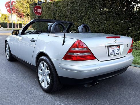 Used 2000 Mercedes-Benz SLK 230 image 14