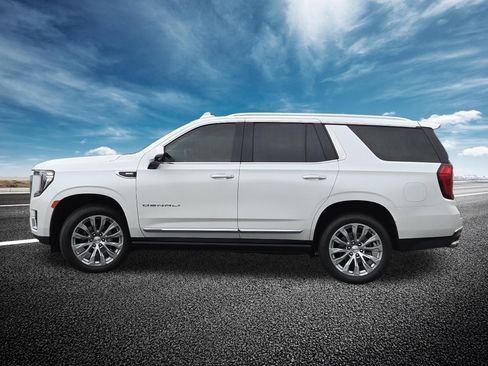 Used 2024 GMC Yukon Denali AWD/4WD image 18