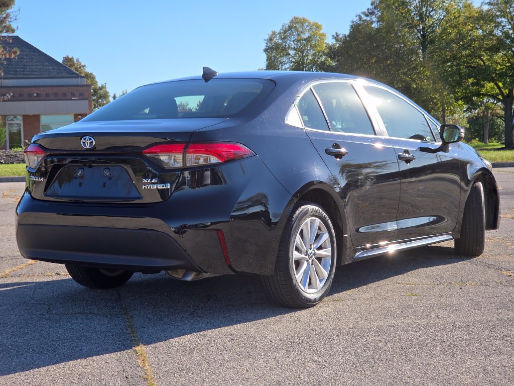 Used 2023 Toyota Corolla XLE FWD image 24