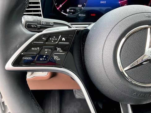 Used 2024 Mercedes-Benz GLE 350 4MATIC image 20